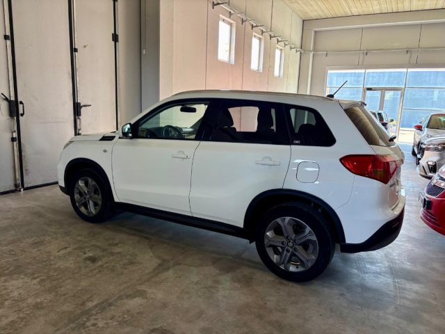 Suzuki Vitara 1.6 DDiS 4WD AllGrip V-Cool - foto 3 di 4