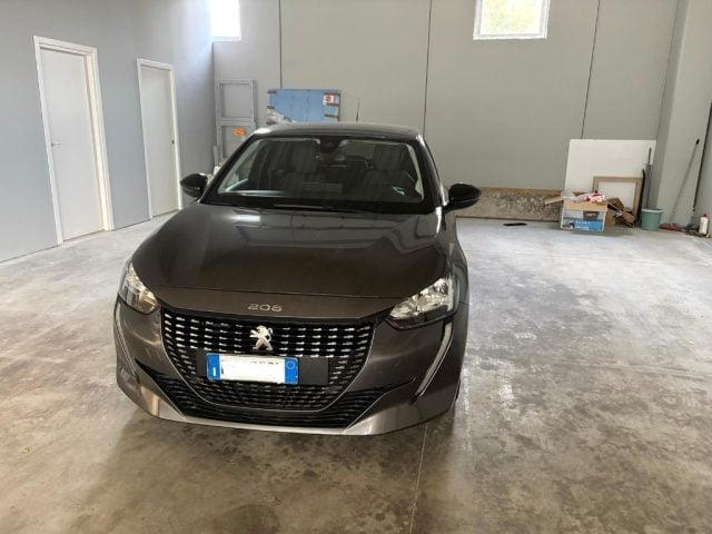 Peugeot 208 PureTech 100 Stop&Start 5 porte Allure Navi Pack usato a SANT ANGELO A CUPOLO