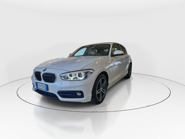 BMW 116 d 5p. Sport - foto 2 di 4