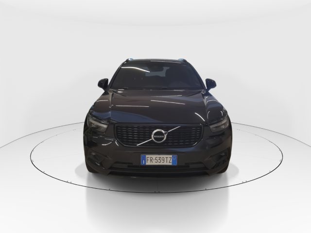 Volvo XC40 D3 Geartronic R-design - foto 4 di 4