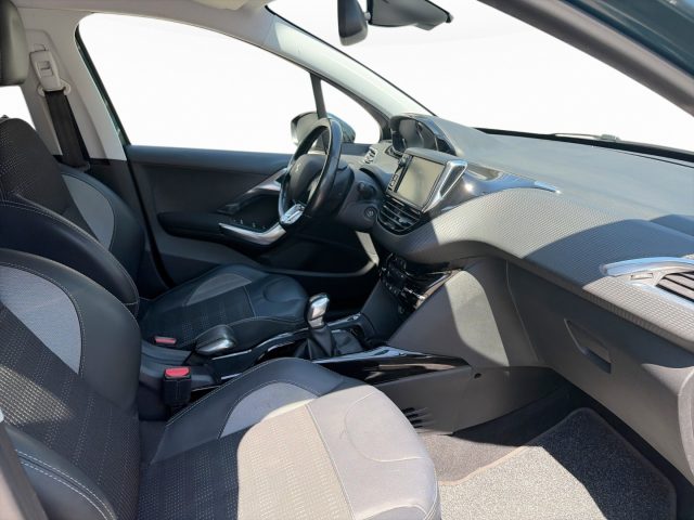 Peugeot 2008 1° serie BlueHDi 100 Allure - foto 3 di 4