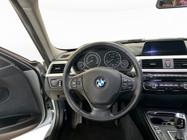 BMW 318 d Business Advantage aut. - foto 4 di 27