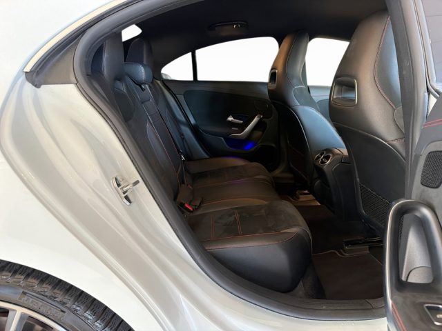 Mercedes-Benz CLA 220 CLA 220 D Automatic Premium - foto 4 di 4