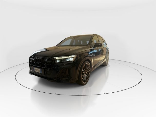 Audi Q7 SUV 50 TDI 4 tiptronic S line Edition, del 2024, 63.669 km, in vendita a Modena (MO)
