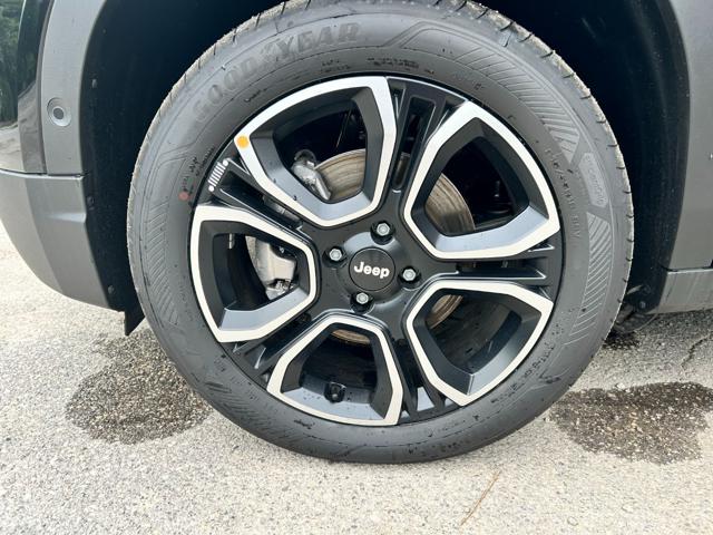 Jeep Avenger 1.2 Turbo 100 CV MHEV Summit - foto 4 di 4