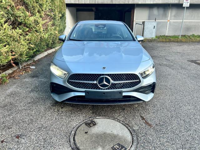 Mercedes-Benz A 200 Automatic AMG Line Advanced Plus - foto 2 di 4