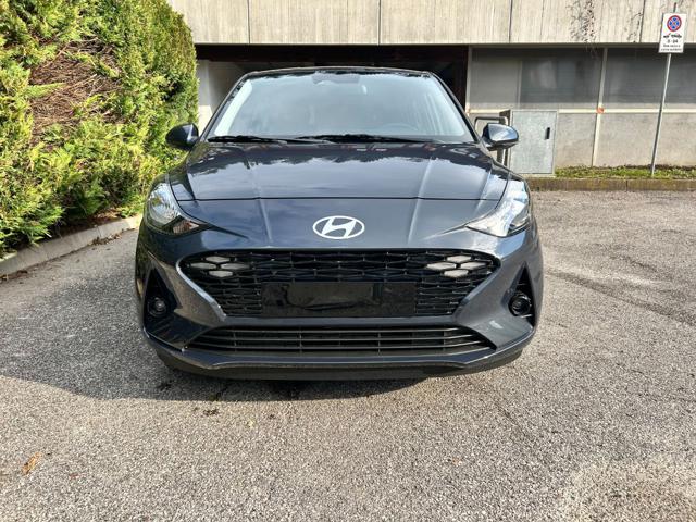 Hyundai i10 1.0 MPI Connectline - foto 2 di 4