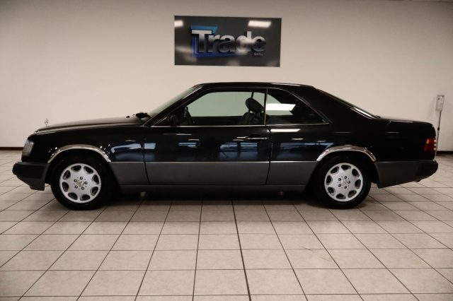 Mercedes-Benz E 300 ? 300 CE-24V - ASI - Clima - foto 4 di 4