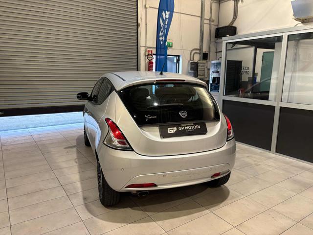 Lancia Ypsilon 1.2 69 CV 5 porte Gold - foto 3 di 4