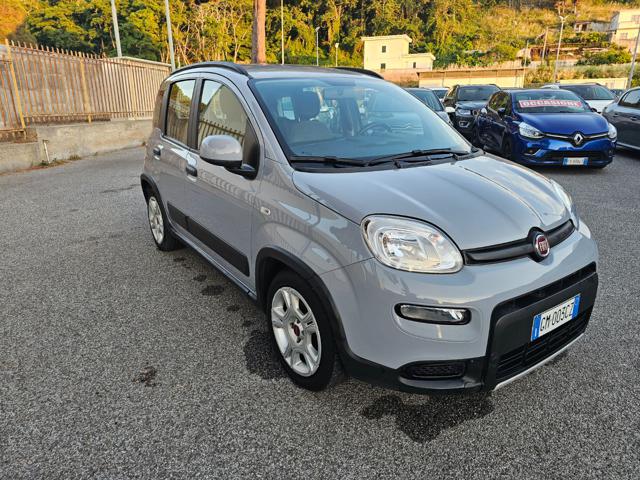 Fiat Panda 1.0 FireFly S&S Hybrid City Life - foto 3 di 4