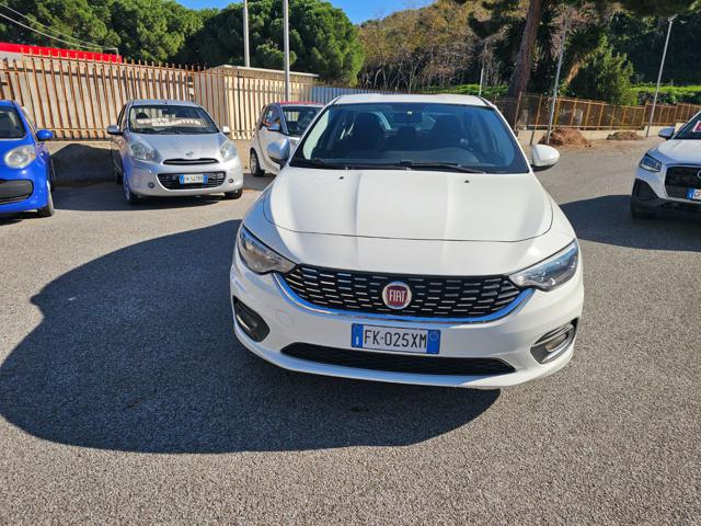 Fiat Tipo 1.3 Mjt 4 porte Easy - foto 2 di 4