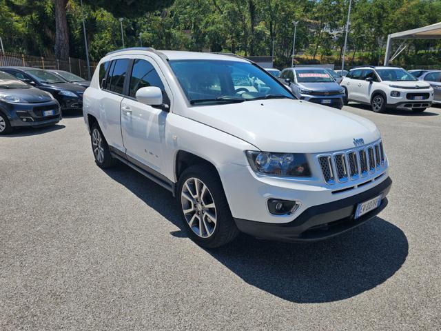 Jeep Compass 2.2 CRD Limited 2WD - foto 3 di 4