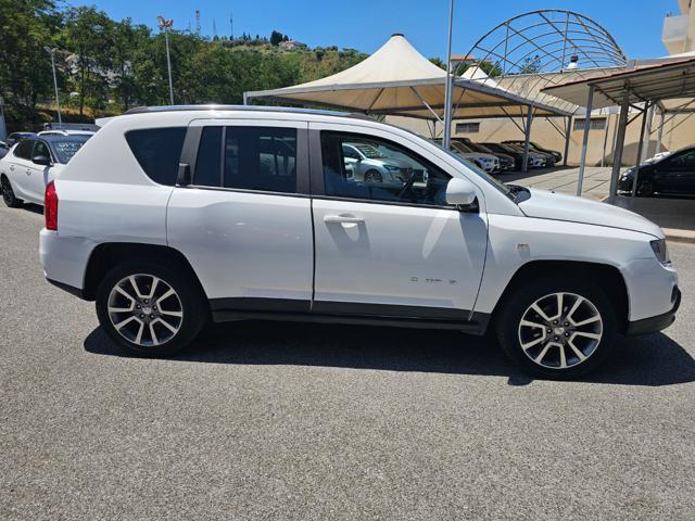 Jeep Compass 2.2 CRD Limited 2WD - foto 4 di 4