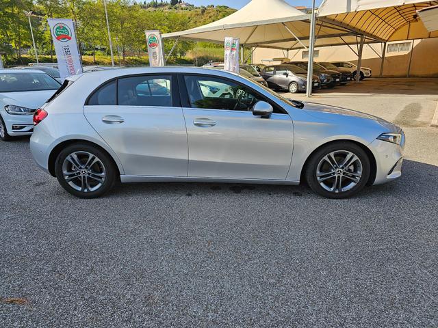 Mercedes-Benz A 180 d Business - foto 4 di 4