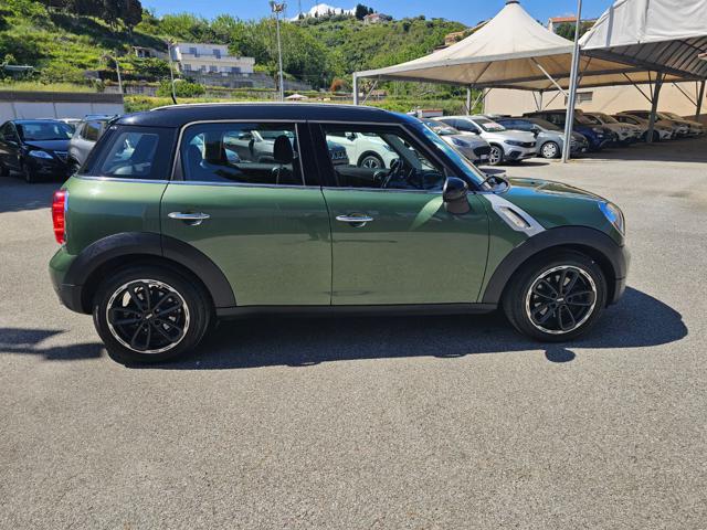 MINI Countryman Mini Cooper D Countryman - foto 4 di 4