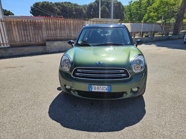 MINI Countryman Mini Cooper D Countryman - foto 2 di 4