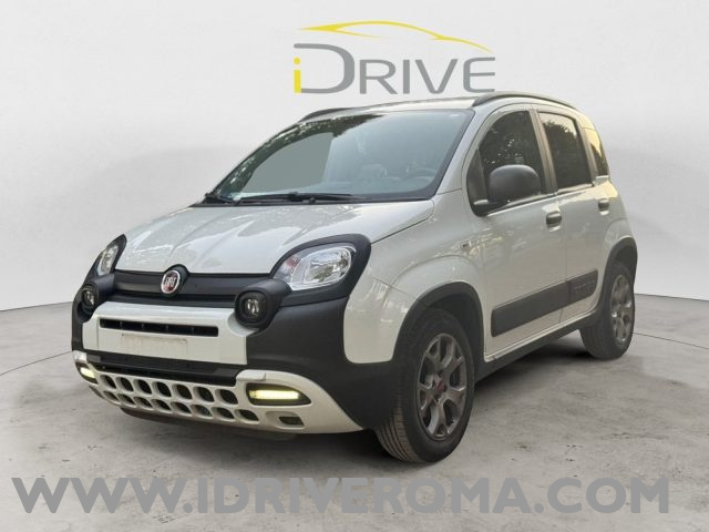 Fiat Panda 1.0 FireFly Hybrid City Cross - foto 4 di 242