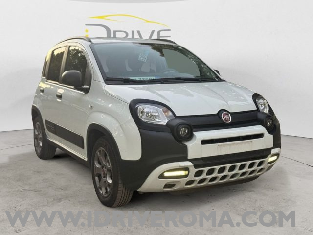 Fiat Panda 1.0 FireFly Hybrid City Cross - foto 3 di 242