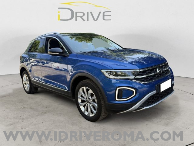 Volkswagen T-Roc T-Roc 1.0 tsi Style 110cv BICOLORE "BLUE RAVENNA usato a ROMA