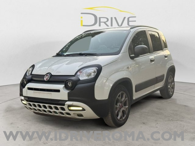 Fiat Panda 1.0 FireFly Hybrid City Cross usato a ROMA