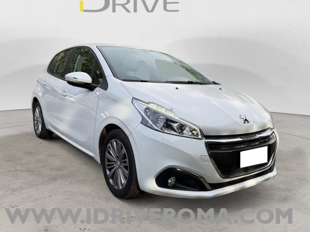 Peugeot 208 208 5p 1.2 puretech Allure s&s 82cv neopatentati - foto 2 di 4