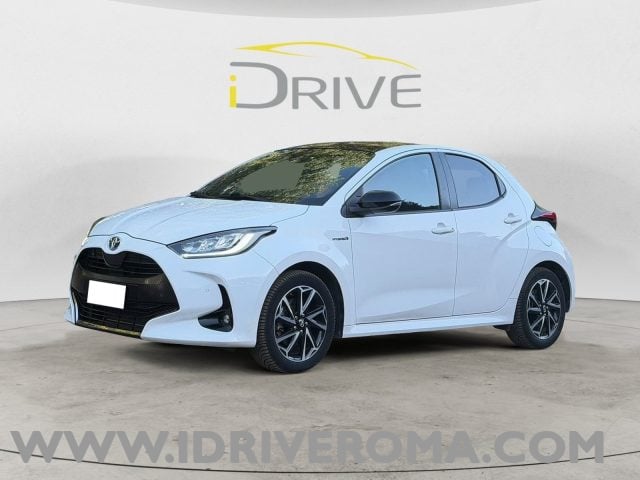Toyota Yaris Yaris 1.5h Lounge ?TETTO PANORAMA ?, del 2021, 40.000 km, in vendita a Roma (RM)
