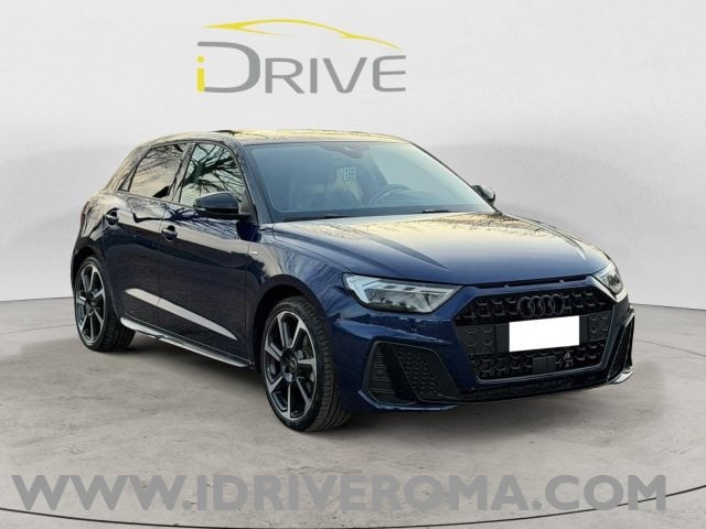 Audi A1 A1 Sportback 30 1.0 tfsi Identity Black 116cv s-tr - foto 2 di 4