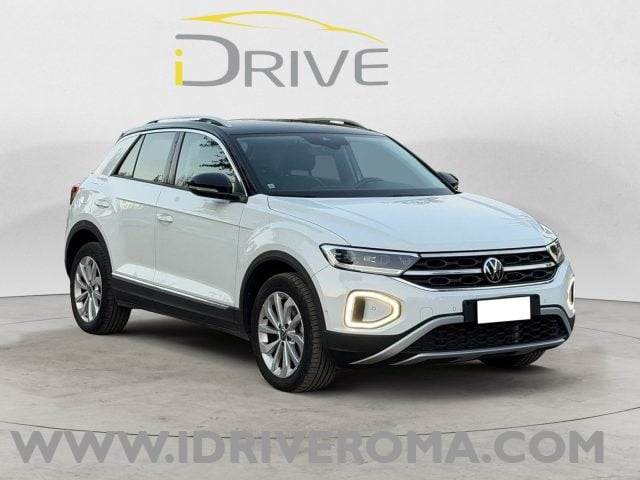 Volkswagen T-Roc T-Roc 1.0 tsi Style 110cv "BIANCO BICOLORE " +GPL, del 2023, 48.000 km, in vendita a Roma (RM)