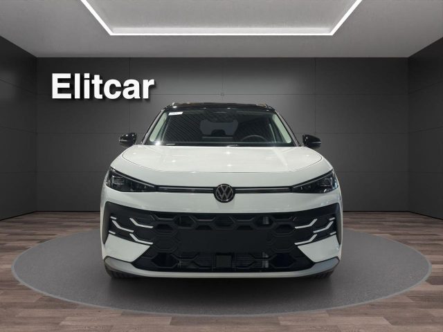 Volkswagen T-Roc 1.5 eTSI ACT 150 CV DSG Style - foto 3 di 4