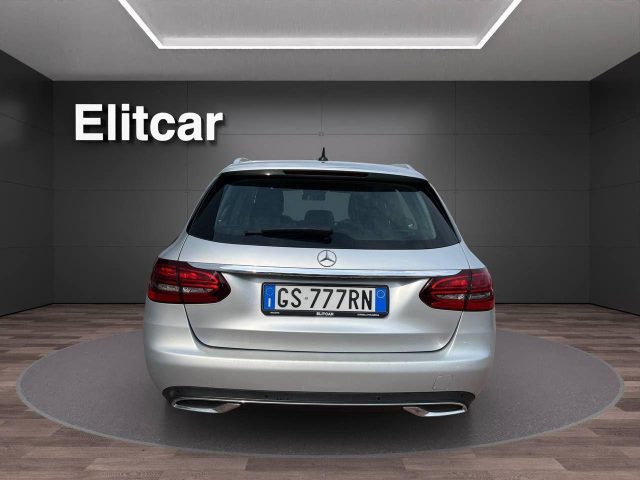 Mercedes-Benz C 220 d S.W. Auto Sport - foto 4 di 4