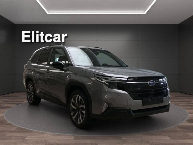 Subaru Forester 2.0 e-Boxer MHEV CVT Lineartronic Premium - foto 2 di 4