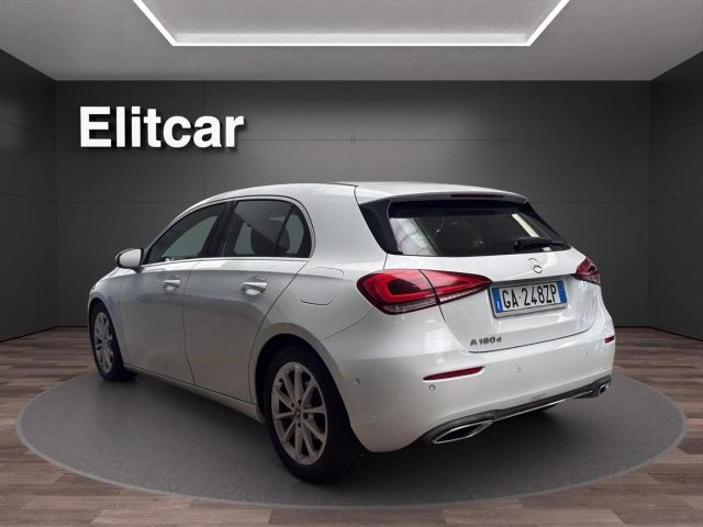 Mercedes-Benz A 180 d Automatic Sport - foto 4 di 4