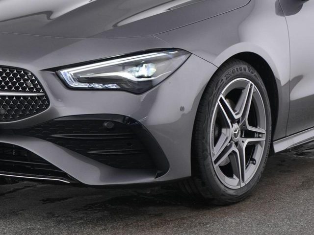 Mercedes-Benz CLA 180 Automatic Shooting Brake AMG Line Advanced Plus - foto 3 di 4