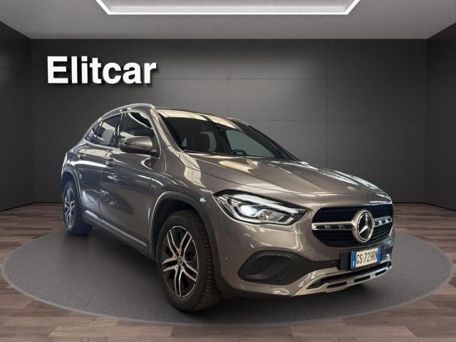 Mercedes-Benz GLA 200 Automatic Sport Plus - foto 3 di 4