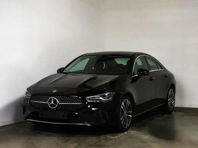 Mercedes-Benz CLA 180 Automatic Progressive Advanced, del 2025, 8.175 km, in vendita a Dormelletto (NO)