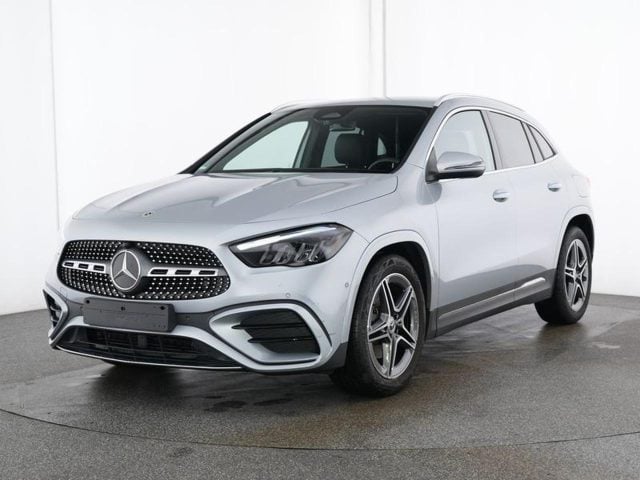 Mercedes-Benz GLA 200 Automatic AMG Line Advanced Plus, del 2025, 13.981 km, in vendita a Dormelletto (NO)