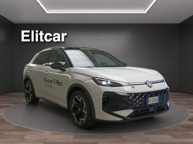 Volkswagen T-Roc 1.5 eTSI ACT 150 CV DSG R-Line - foto 3 di 4