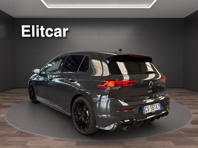 Volkswagen Golf 1.4 Plug-In Hybrid DSG GTE - foto 4 di 4