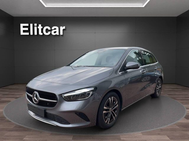 Mercedes-Benz B 180 Automatic Progressive Advanced, del 2025, 12.932 km, in vendita a Dormelletto (NO)