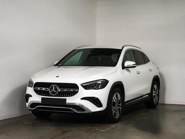 Mercedes-Benz GLA 180 Automatic Progressive Advanced Plus, del 2025, 18.119 km, in vendita a Dormelletto (NO)