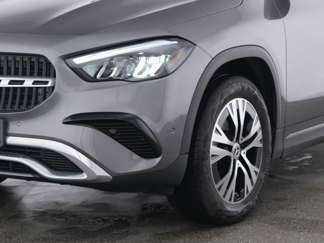 Mercedes-Benz GLA 200 Automatic Progressive Advanced - foto 2 di 4