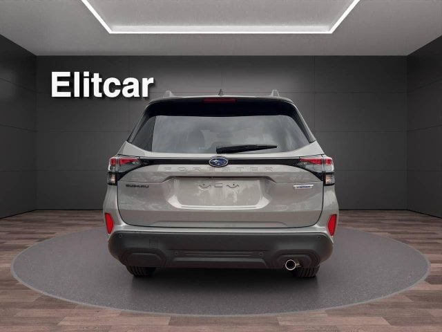 Subaru Forester 2.0 e-Boxer MHEV CVT Lineartronic Style - foto 4 di 4
