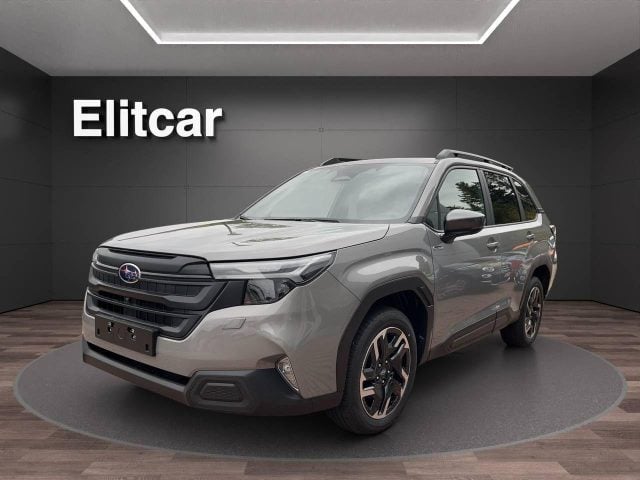 Subaru Forester 2.0 e-Boxer MHEV CVT Lineartronic Style, in vendita a Dormelletto (NO)