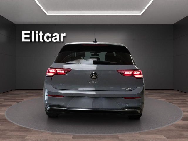 Volkswagen Golf 1.5 eTSI 150 CV ACT DSG Life - foto 4 di 4