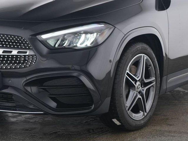 Mercedes-Benz GLA 200 Automatic AMG Line Premium Plus - foto 2 di 4