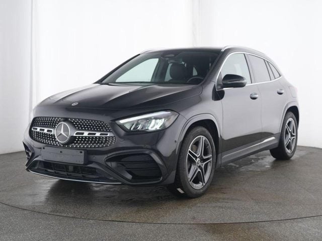Mercedes-Benz GLA 200 Automatic AMG Line Premium Plus, del 2025, 21.737 km, in vendita a Dormelletto (NO)