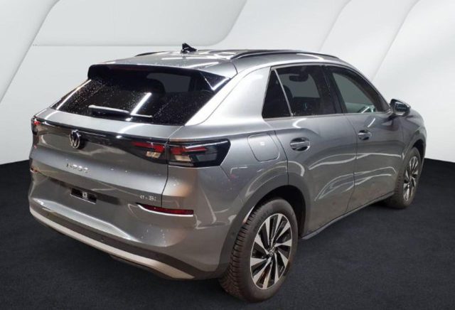 Volkswagen T-Roc 1.5 eTSI ACT DSG Life - foto 2 di 4