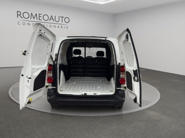 Peugeot Partner BlueHDi 75 L1 Furgone Pro, del 2017, 131.000 km, in vendita a Gubbio (PG)
