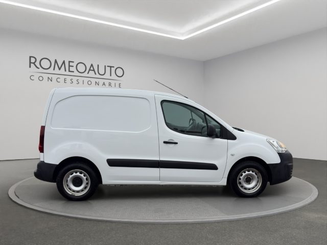 Peugeot Partner BlueHDi 75 L1 Furgone Pro, del 2017, 131.000 km, in vendita a Gubbio (PG)