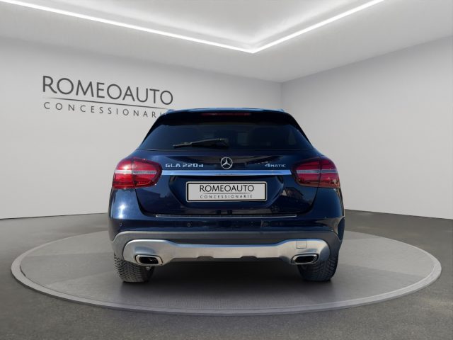 Mercedes-Benz GLA 220 CDI Automatic 4Matic Premium TUA A 295? - foto 4 di 4